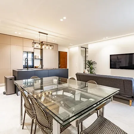 42 Serbe - Luxurious 3-bedroom 50m From Croisette And Palais דירה
